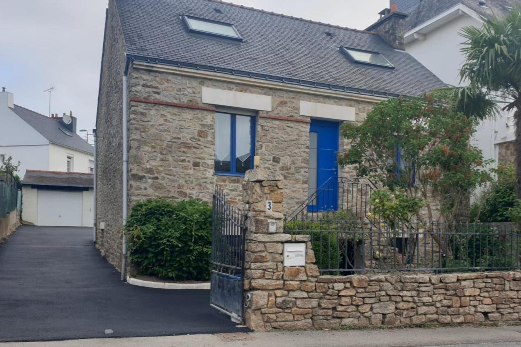 Nice 130M With Terrace Garden In Vannes Exterior photo